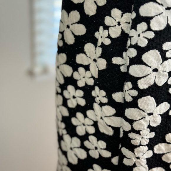 Wild Fable Floral Cutout Mini Dress. Size Large - Picture 4 of 12